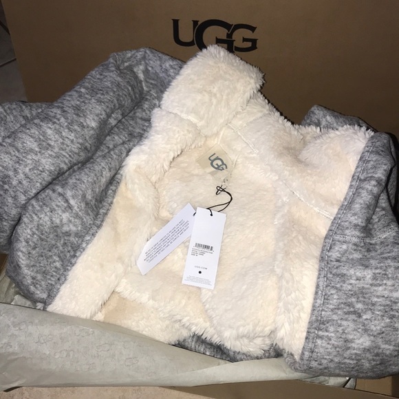 Women’s UGG PORTOLA REVERSIBLE ROBE M - Picture 4 of 7